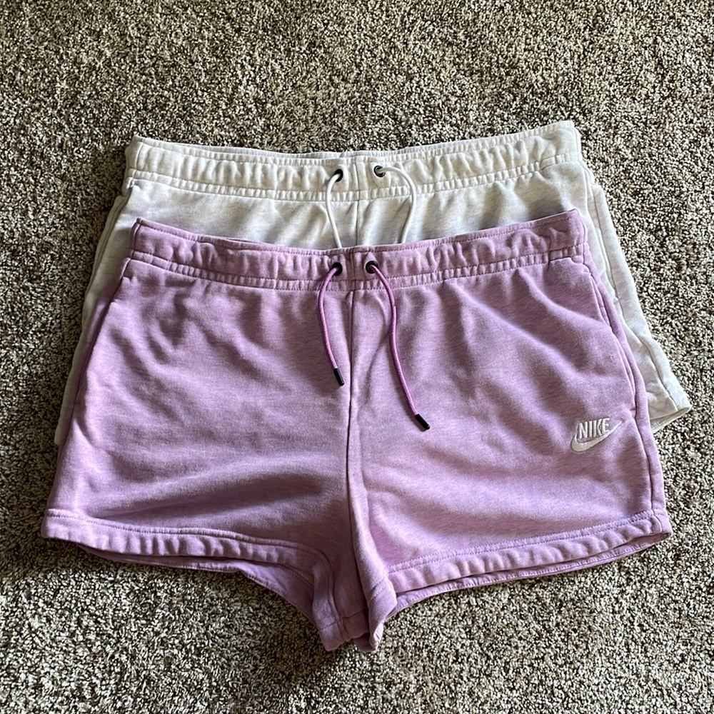 Bundle of Nike sweat-shorts